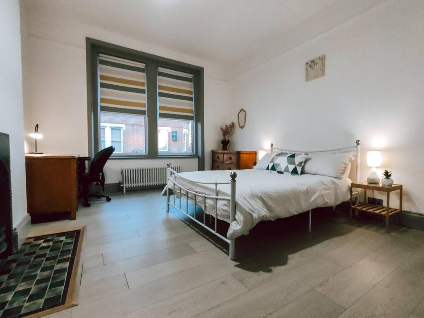 The Twickenham Apartment Near Strawberry Hill Eksteriør bilde
